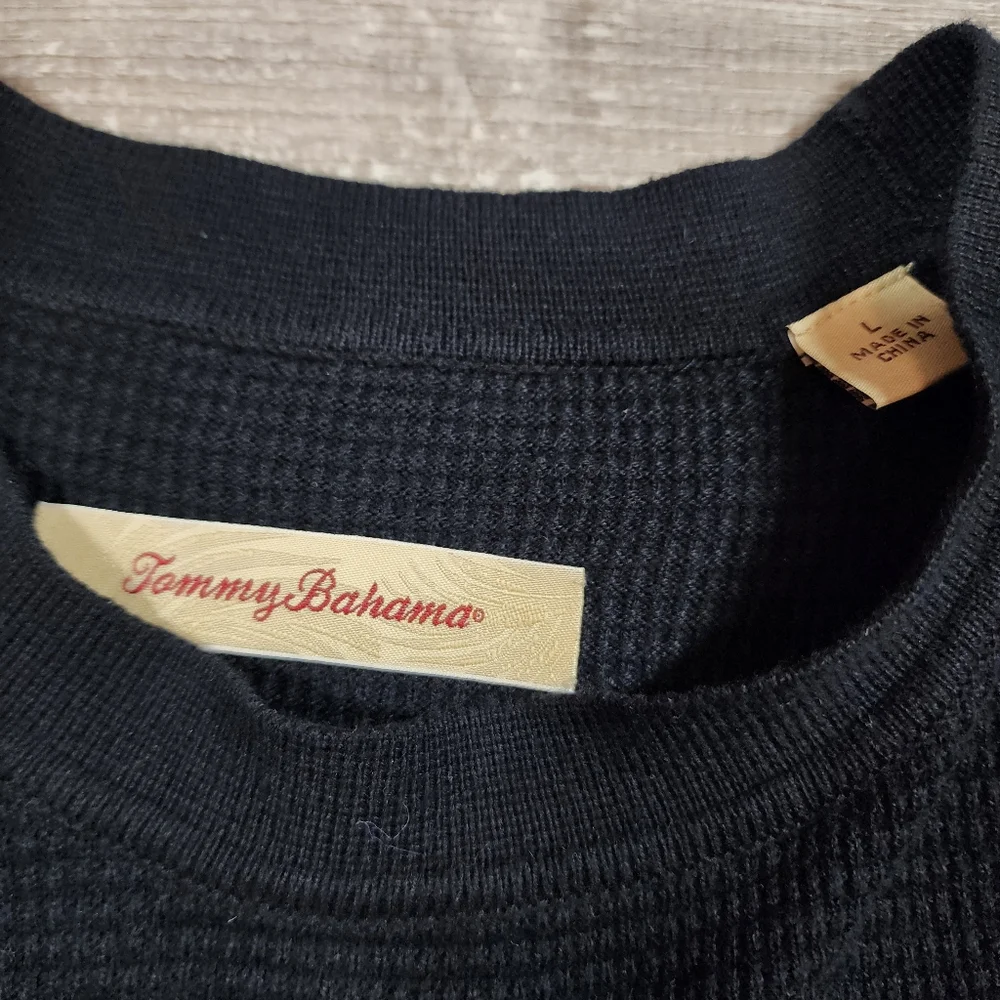 TOMMY BAHAMA Cashmere Cotton Black Waffle Knit Thermal Pullover Top Men's Medium